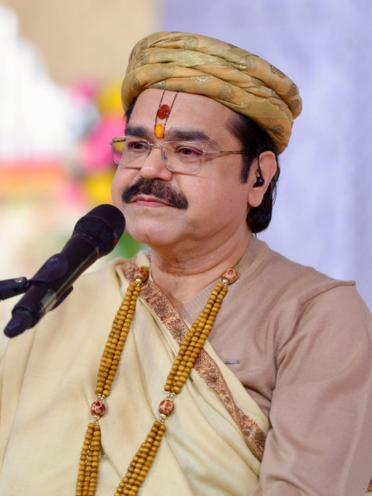 Portrait of Shri Mridul Krishna Goswami Ji — A divine spiritual leader from Shri Dham Vrindavan