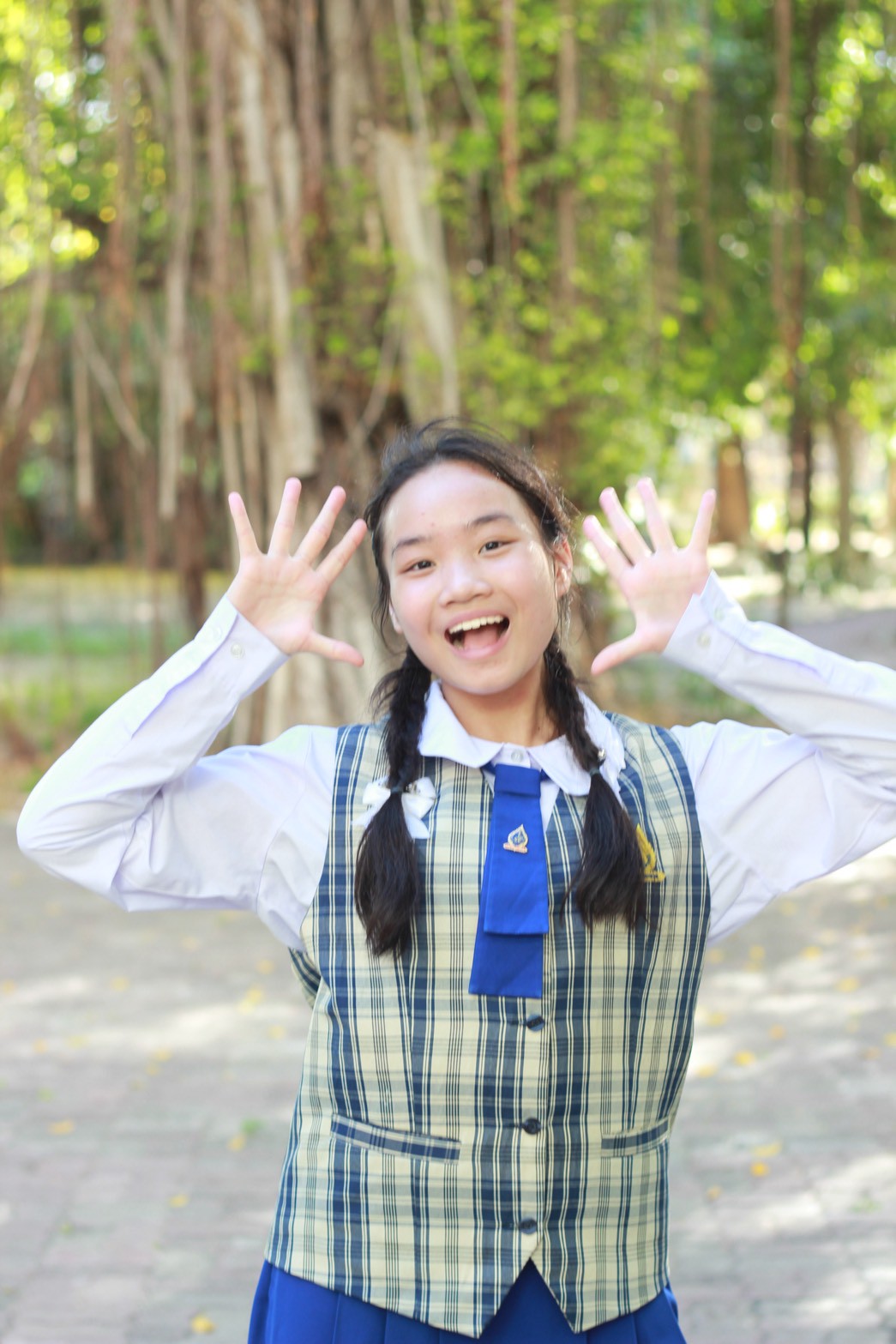 เอื้อพันธุ์ กิจชระโยธิน