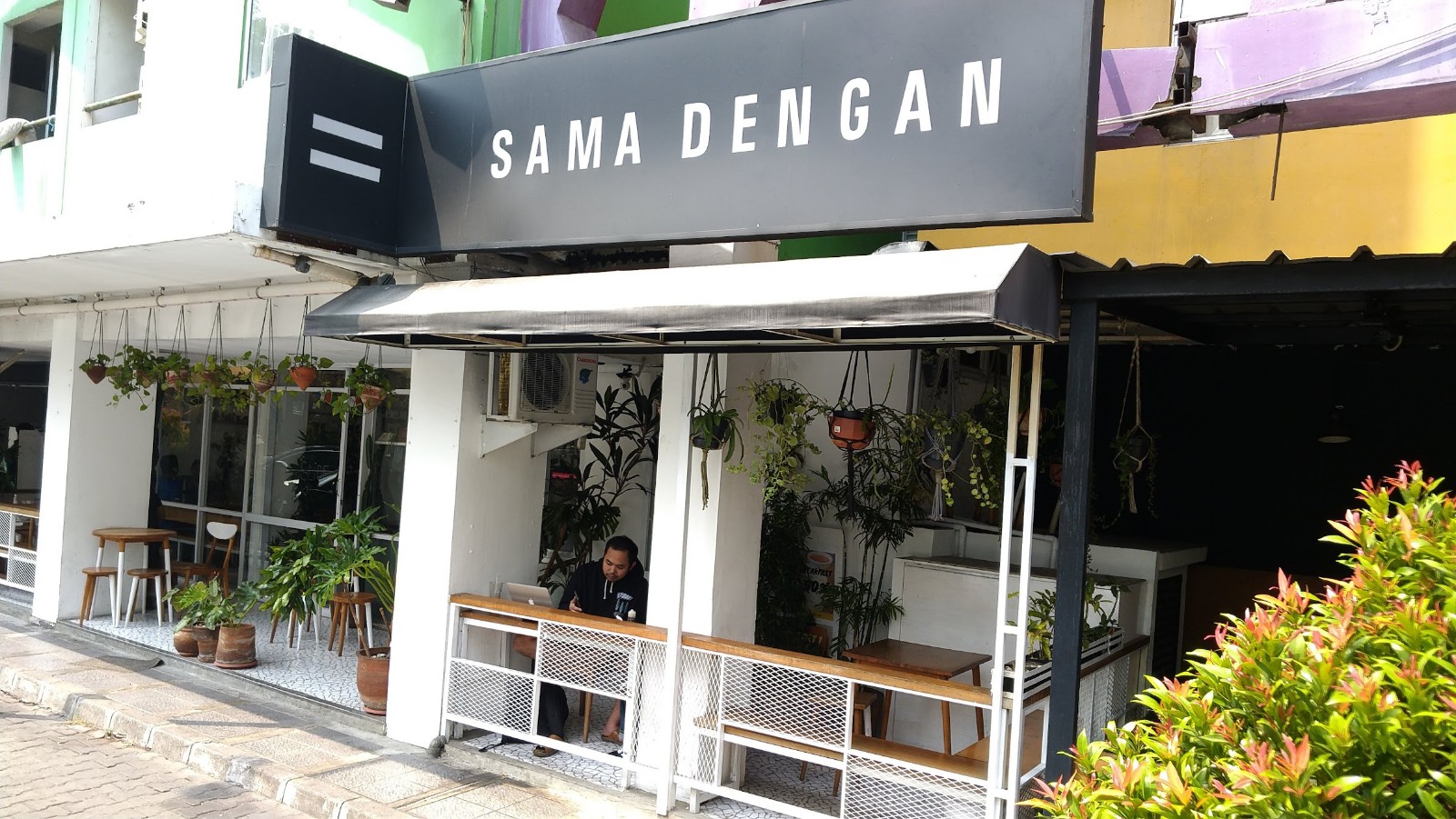 Sama Dengan Kalibata