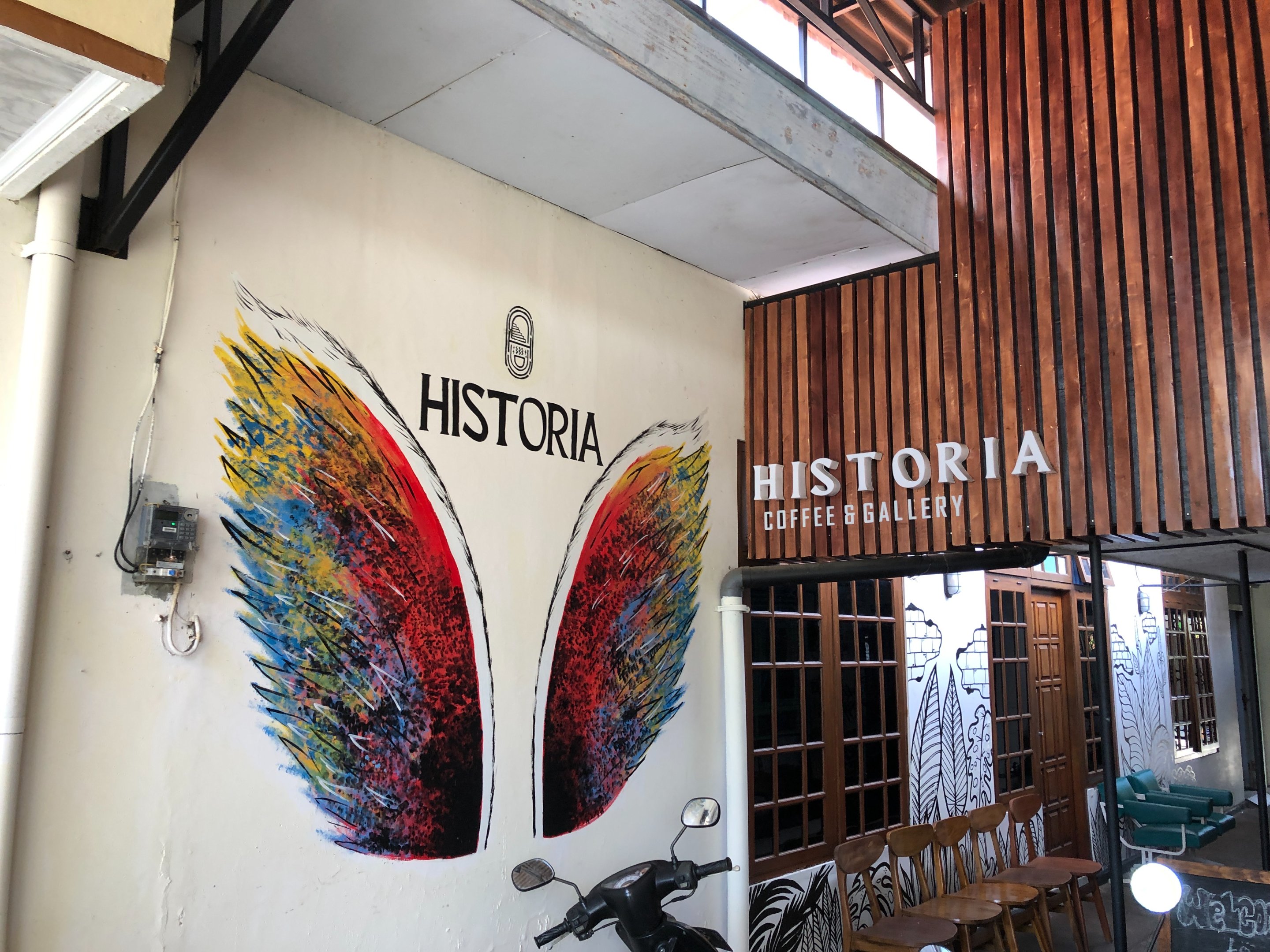 HISTORIA Coffee & Gallery