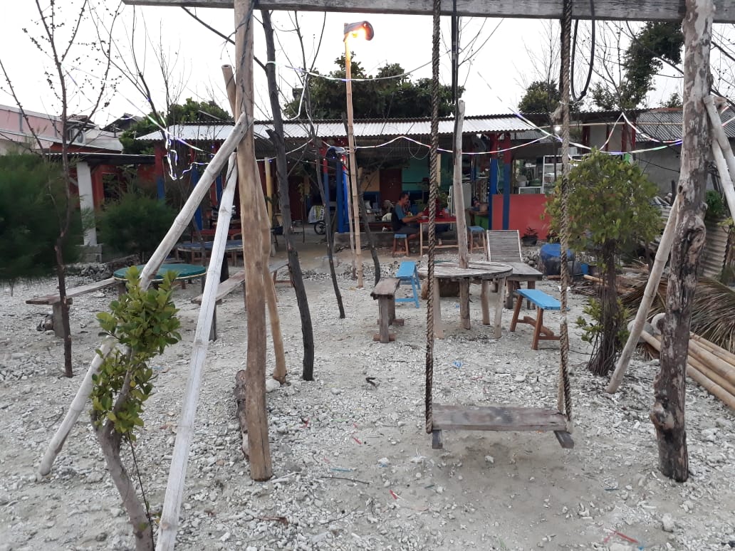 Warung Sefty Kawah Laut