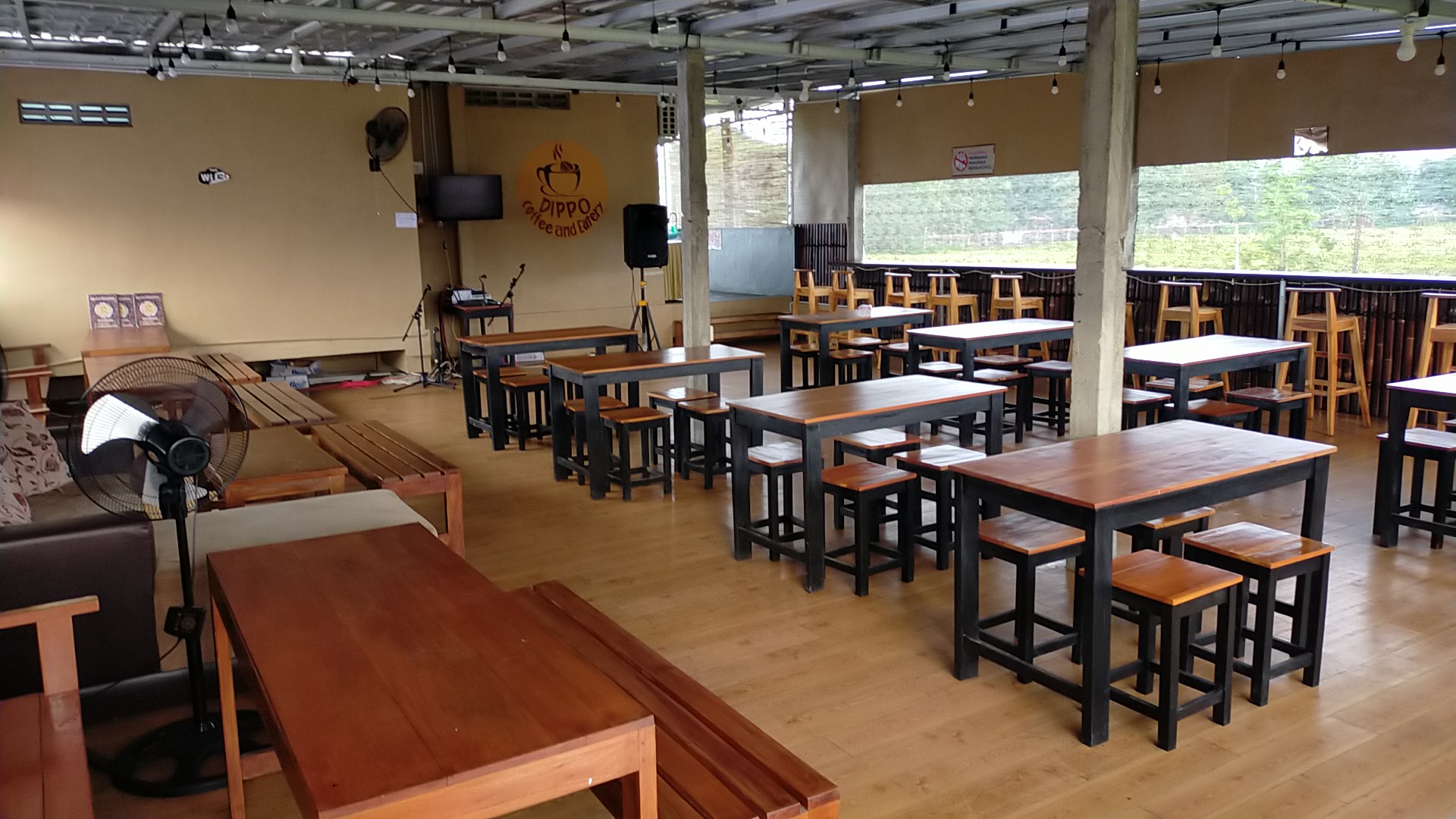 Dippo Coffee and Eatery