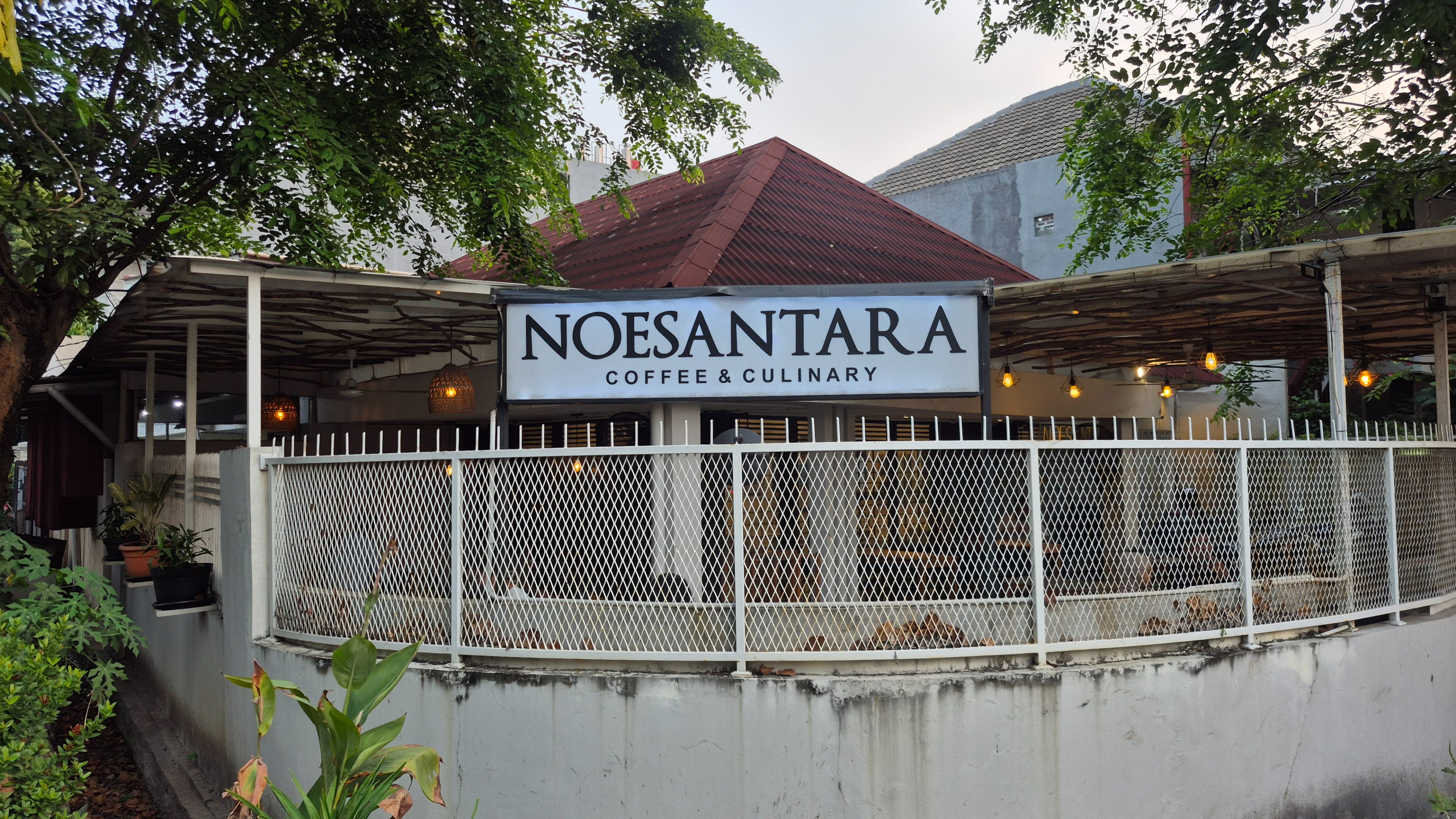 Noesantara Coffee & Culinary