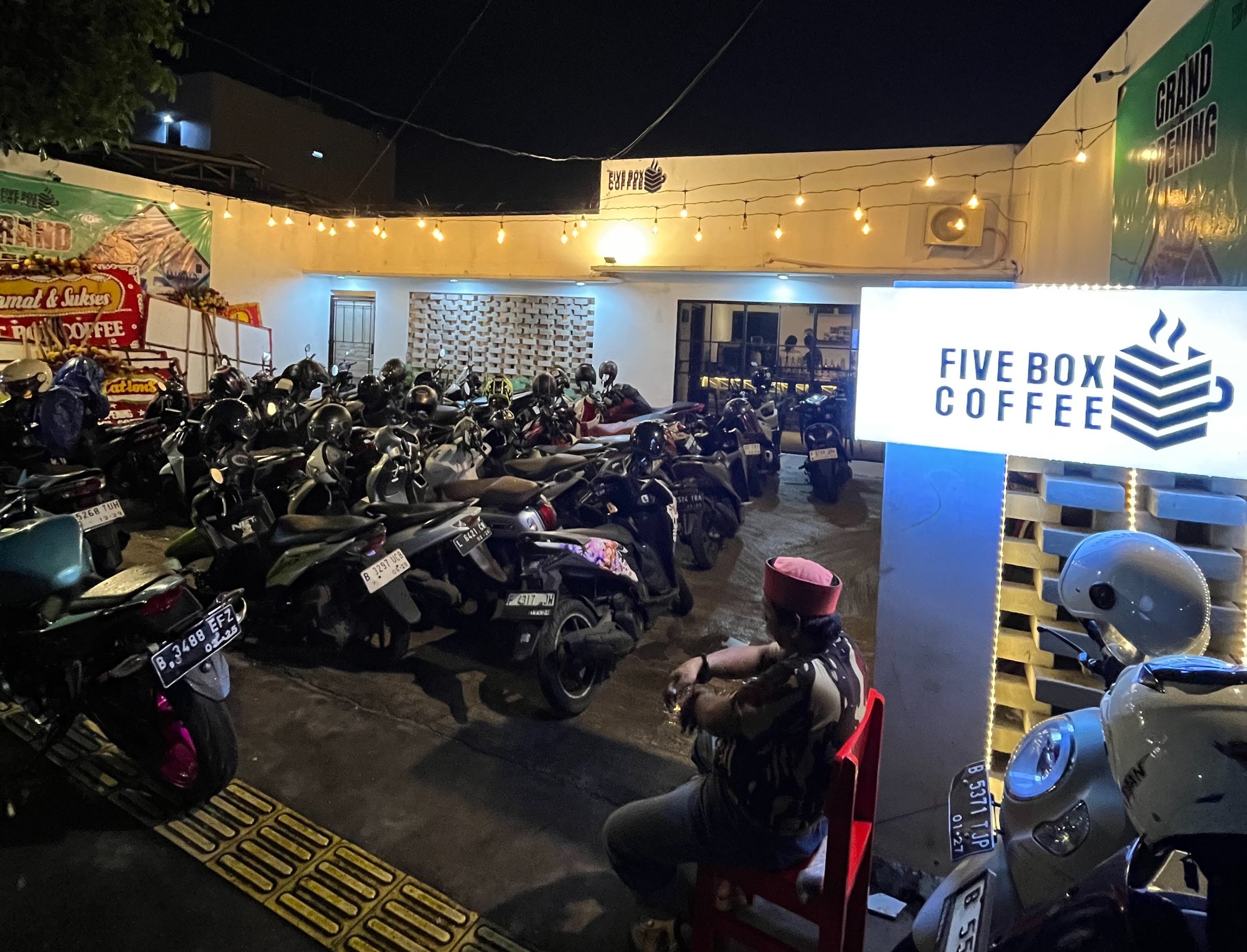 Five Box Coffee