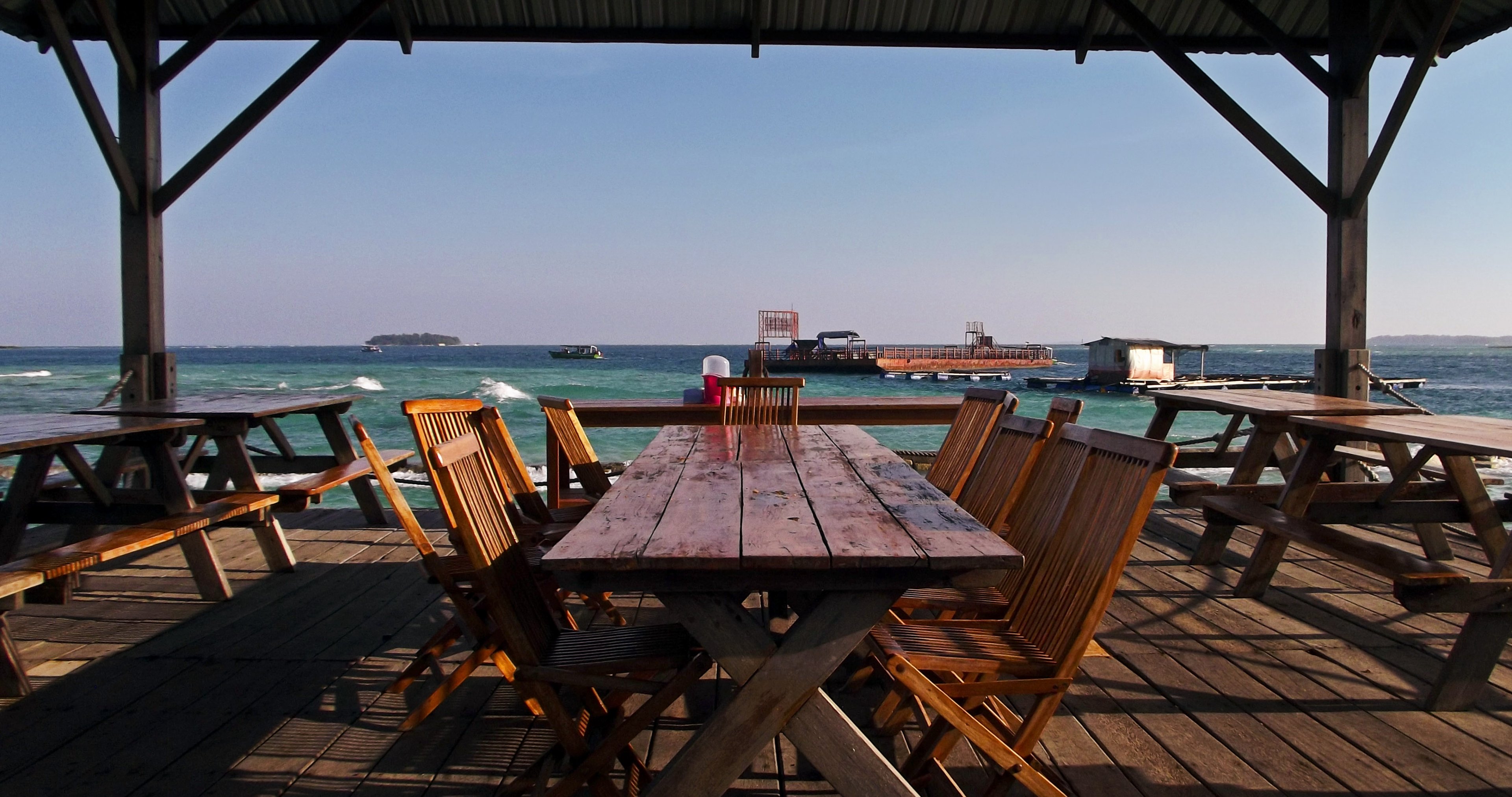 Nusa Resto
