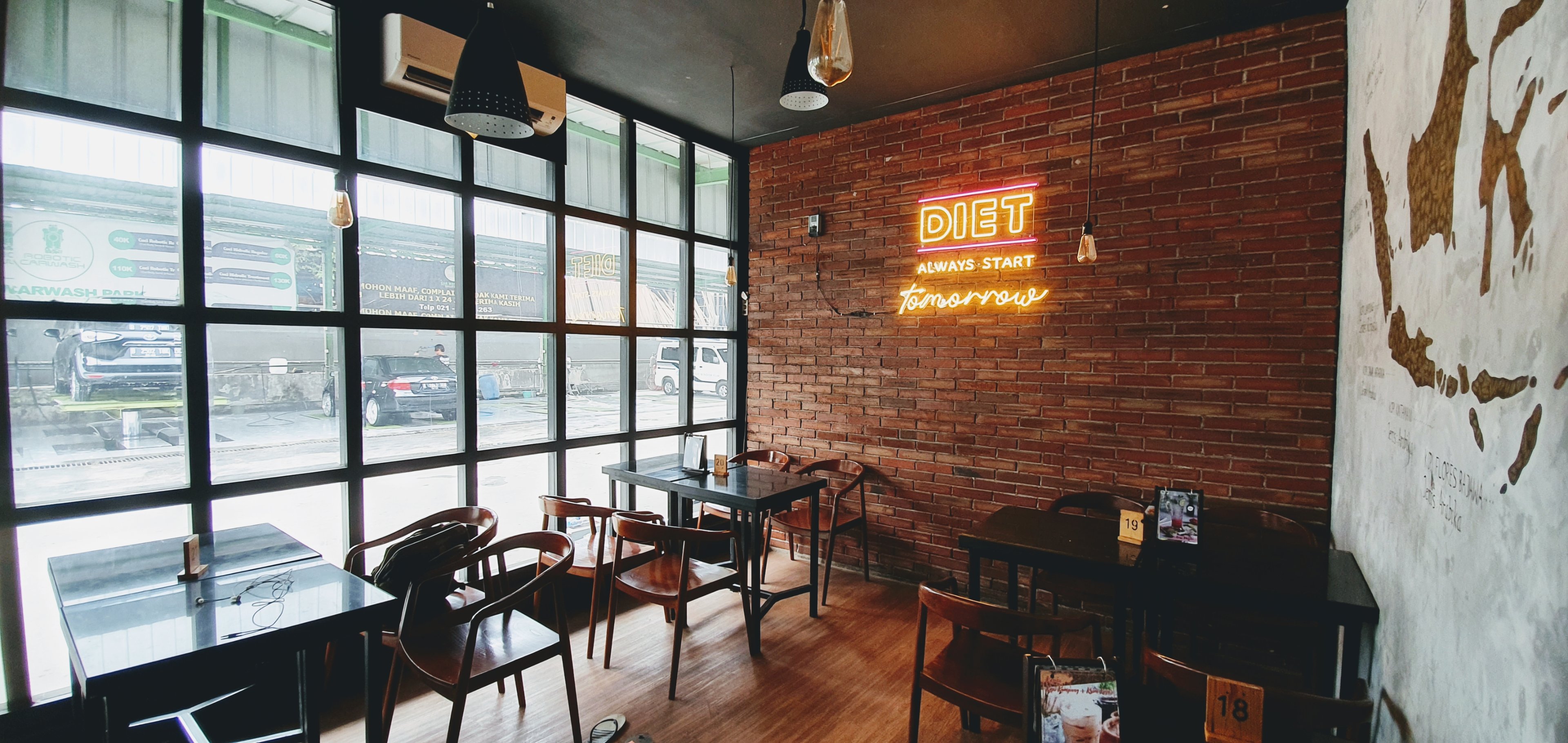 BE-EM COFFEE, Pondok Kelapa