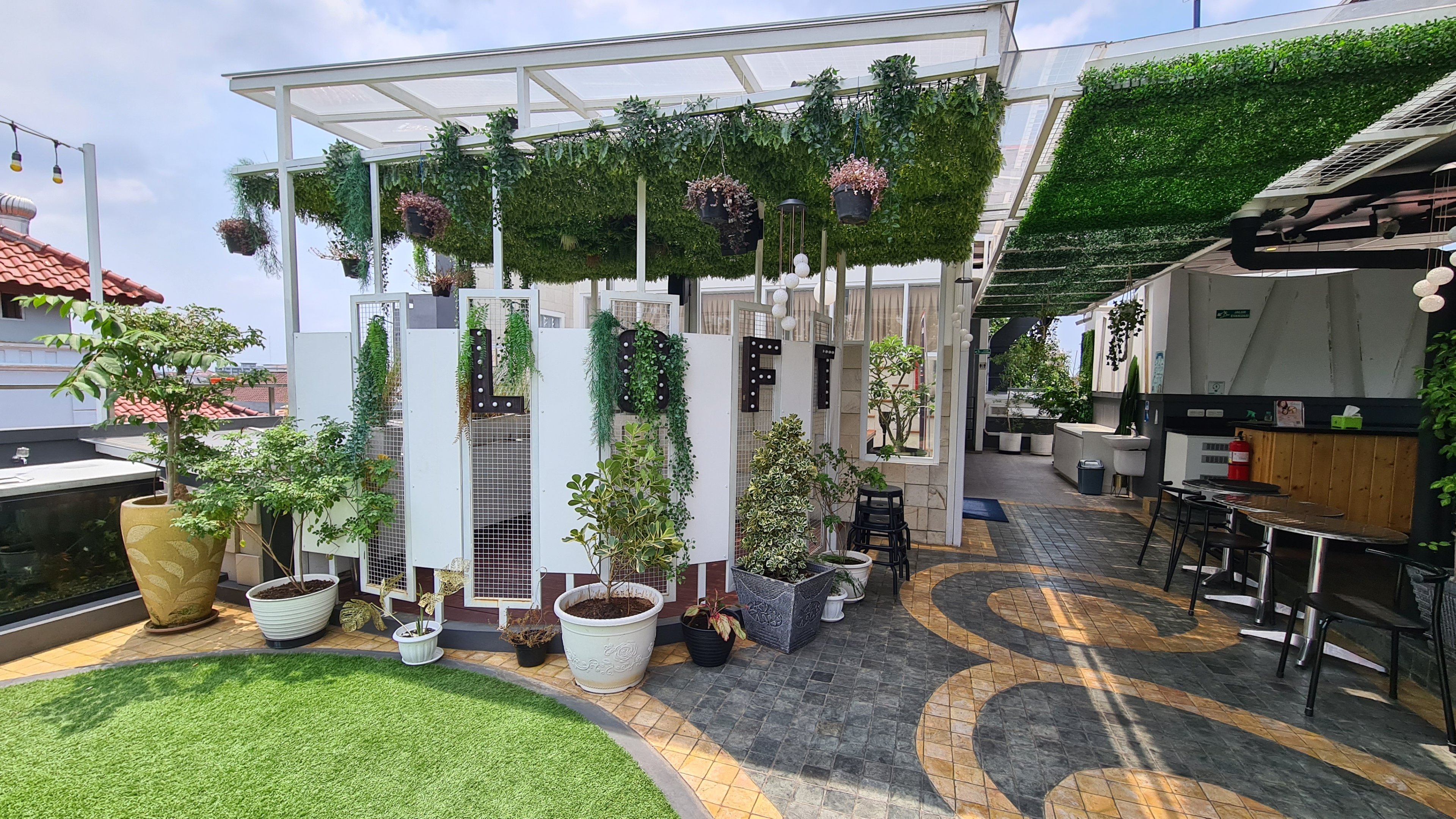 Klangen Coffee & Resto