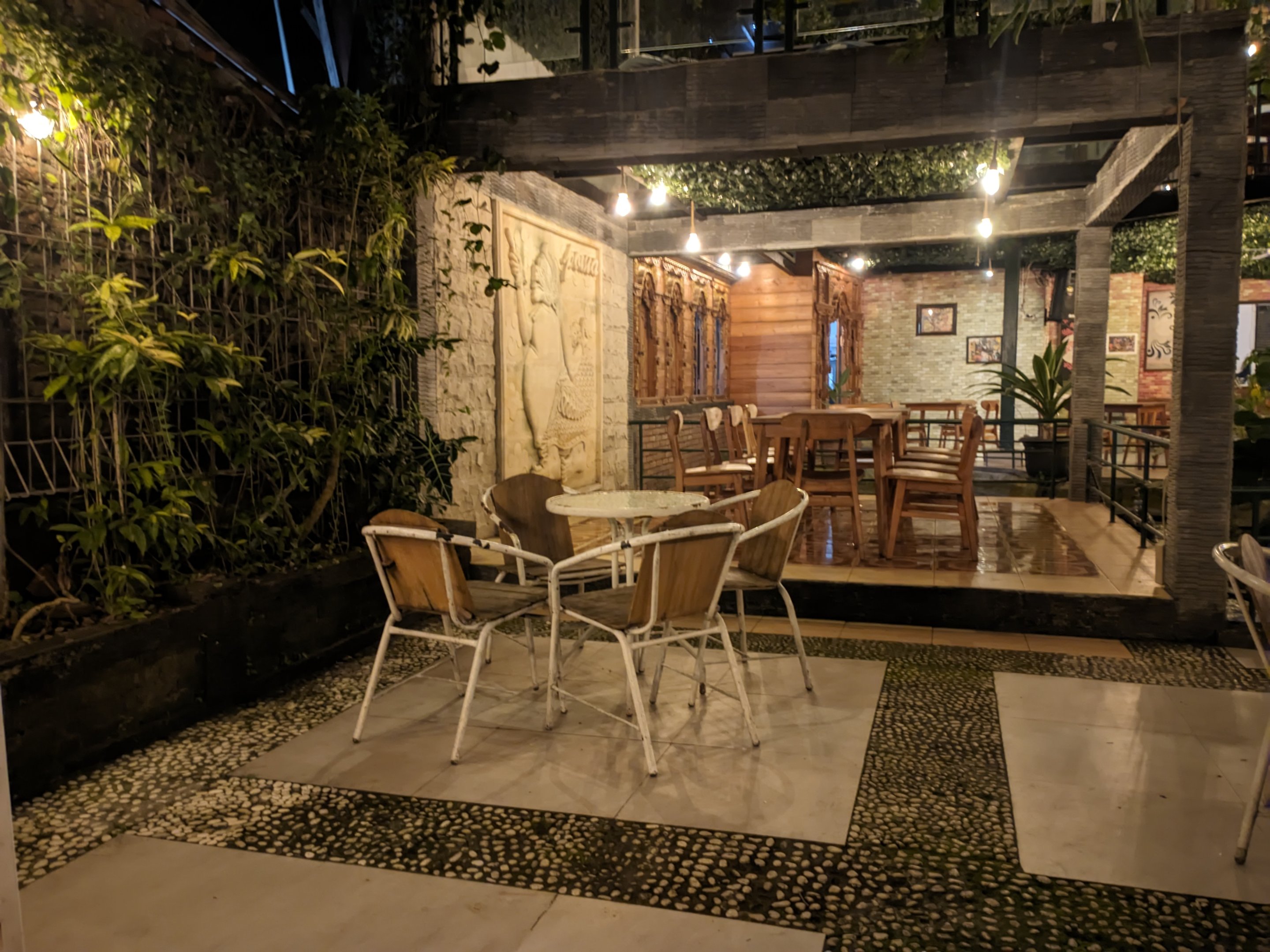 Poma Coffee and Resto