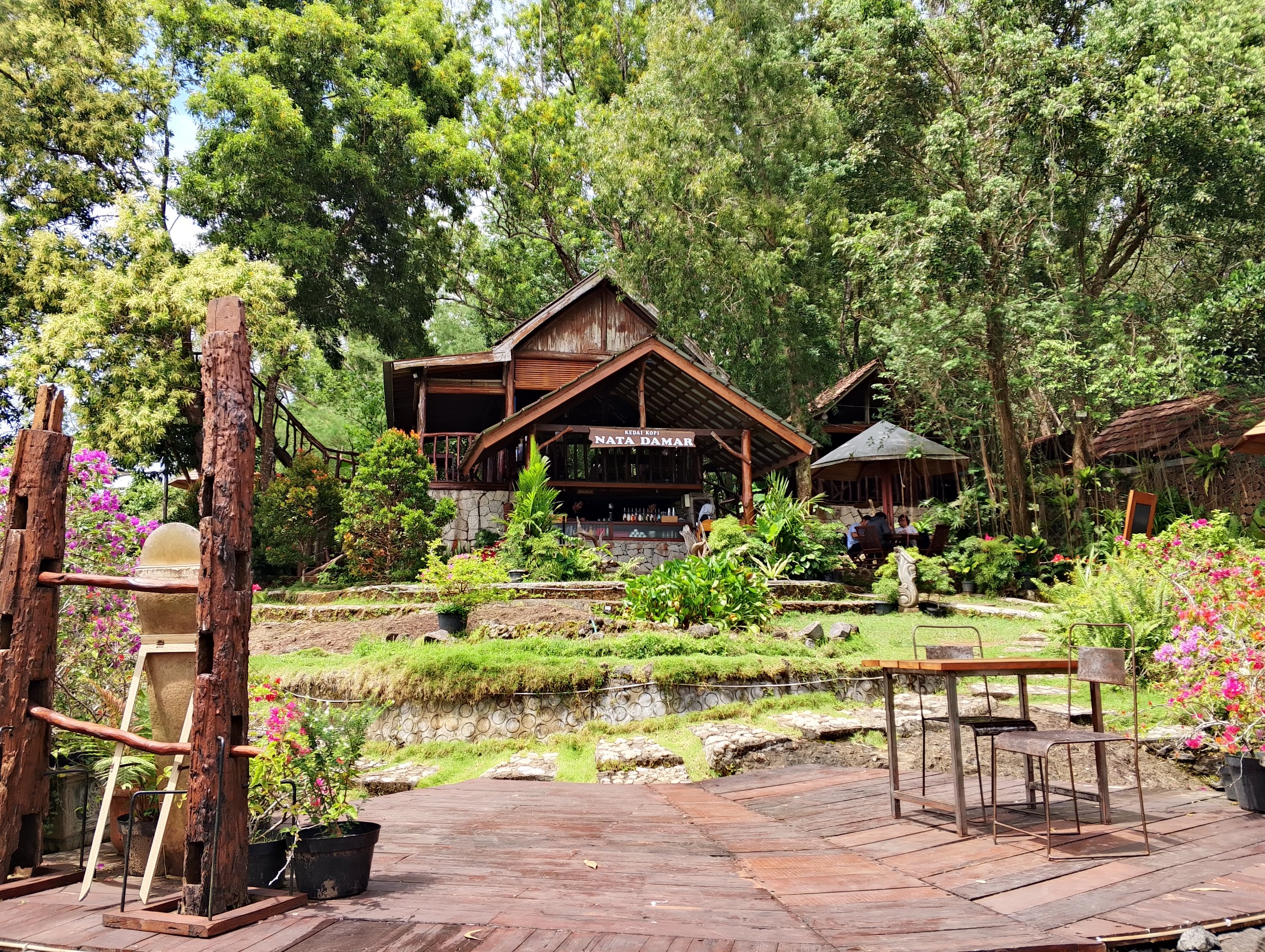 Kedai kopi NATADAMAR