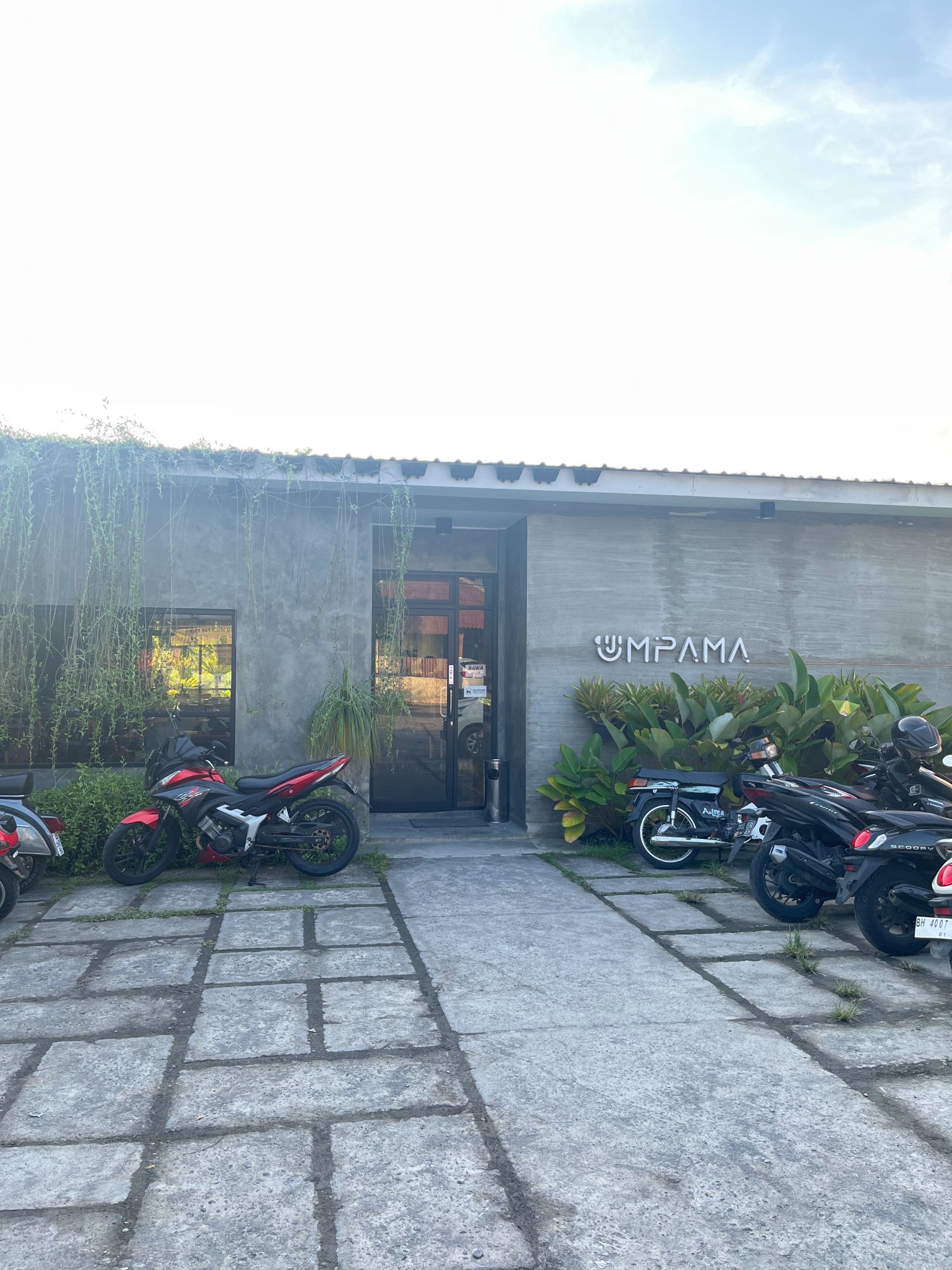UMPAMAJAYA Coffee and Eatery