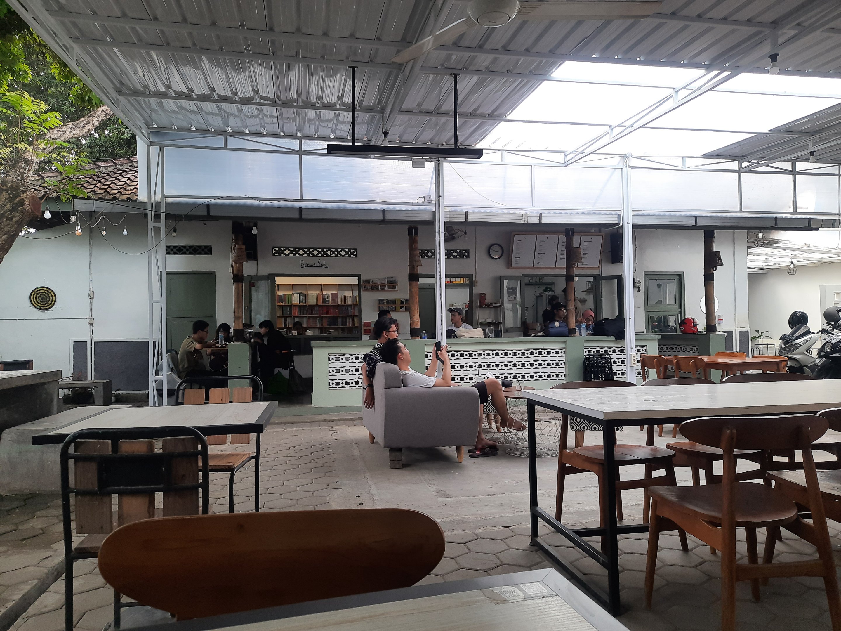 Arka Coffee and Space