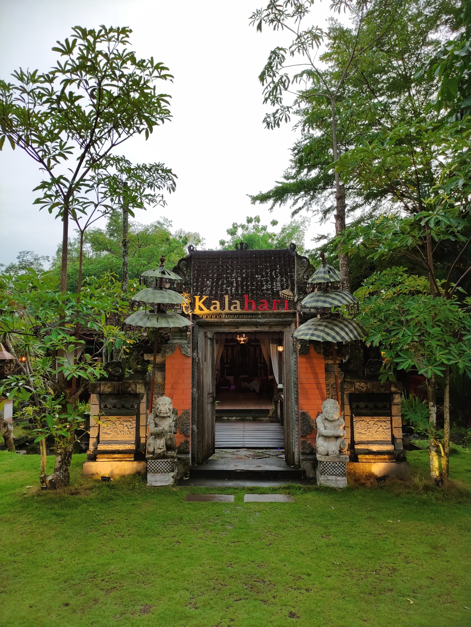 Kalahari resto & cafe