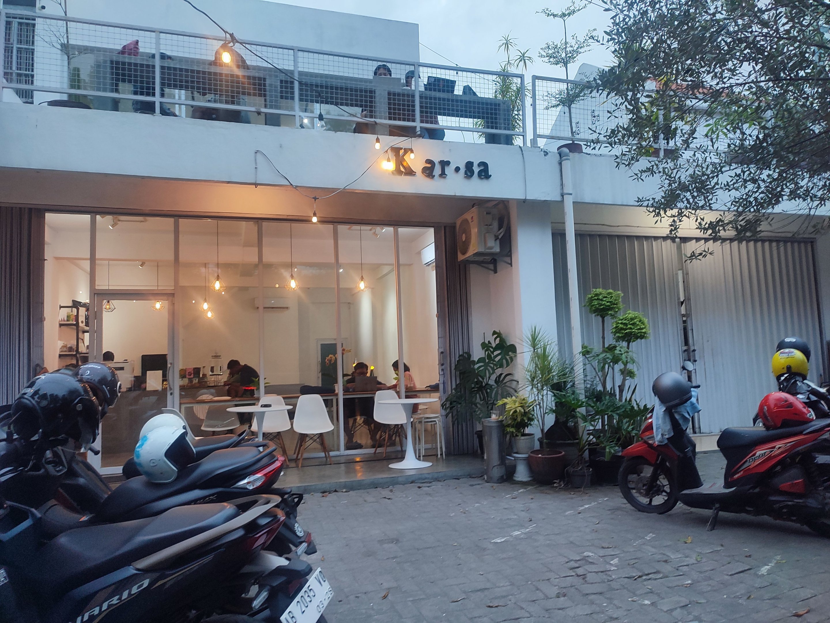Karsa Coffee & Space