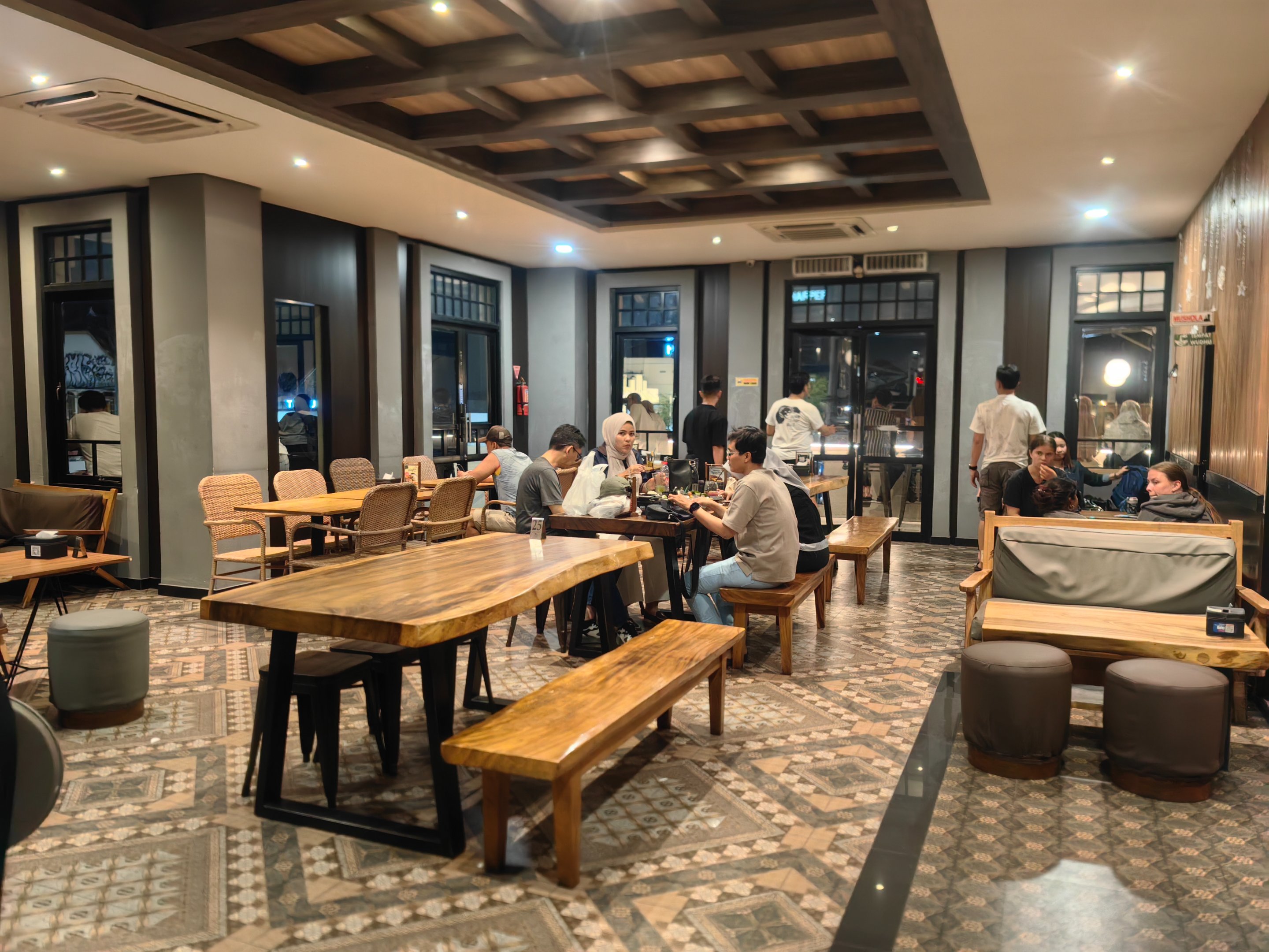 Kebon Ndalem Coffee & Eatery 