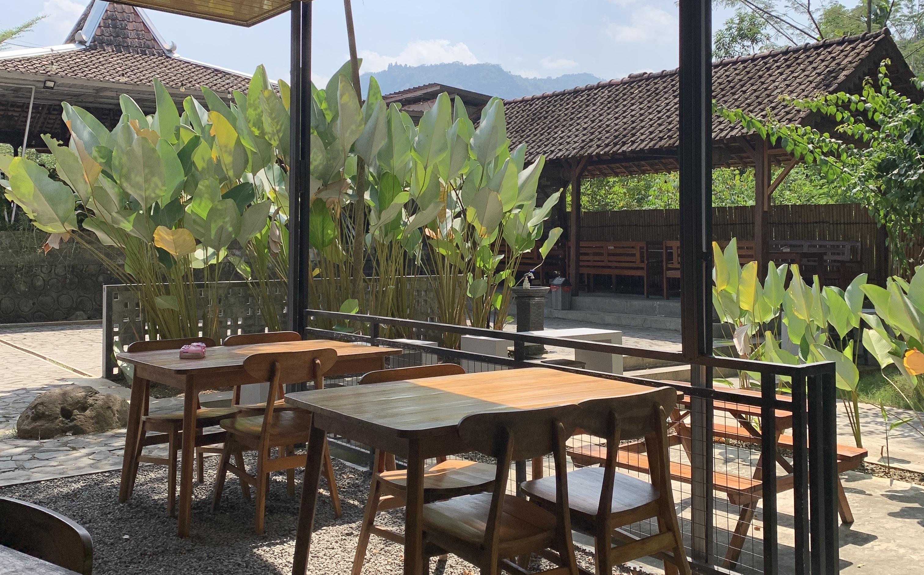 Kripala Dekso Coffee and Resto