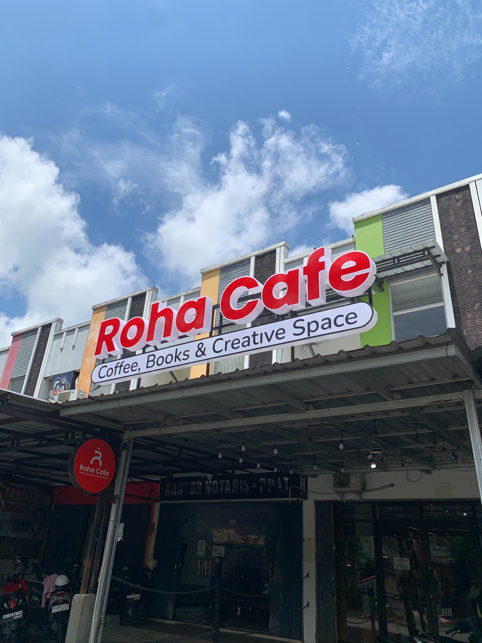 Roha Coffee Books & Creative Space