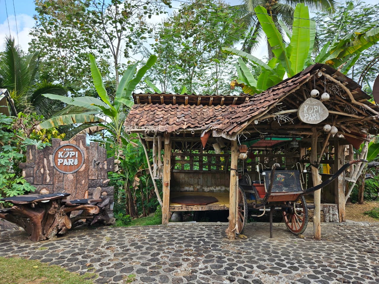 Kedai Kopi Pari