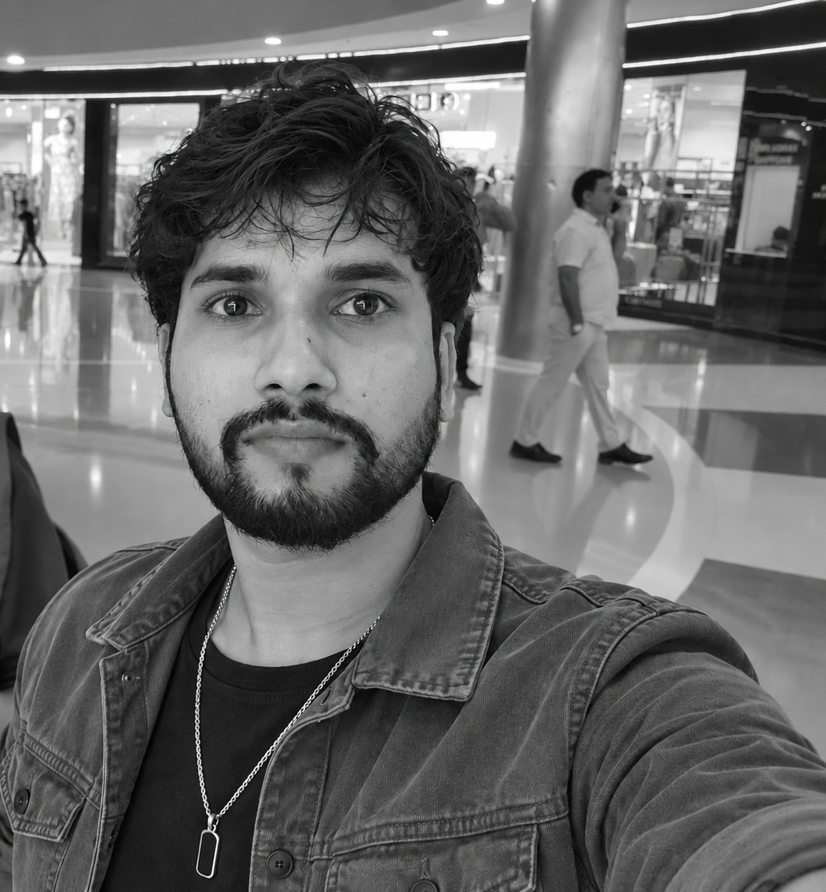 Mohd Mujeeb - Digital Marketing