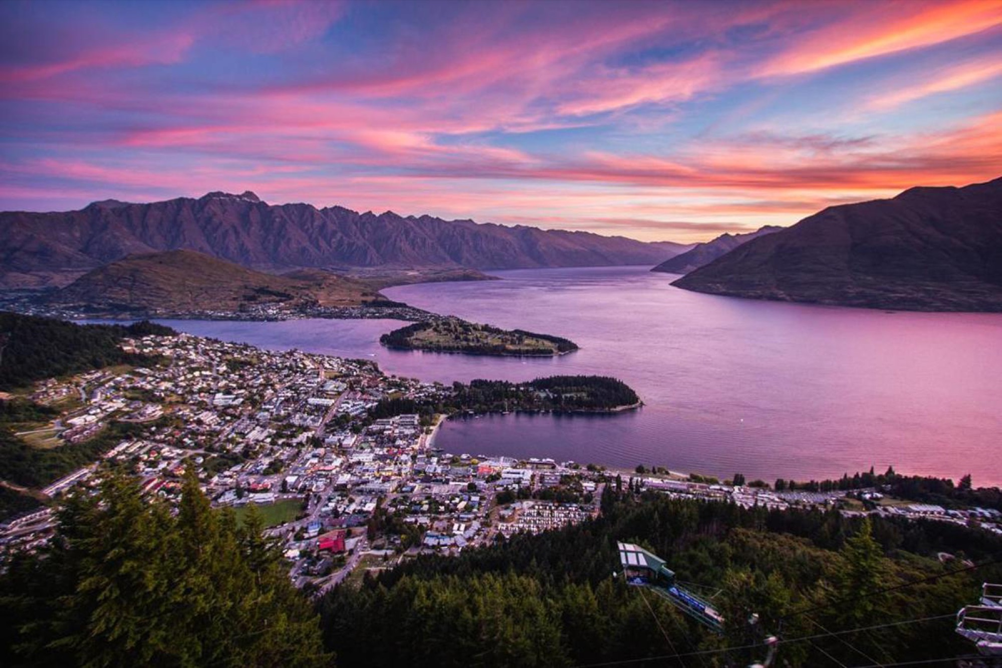 Queenstown and Lake Wakatipu at sunset