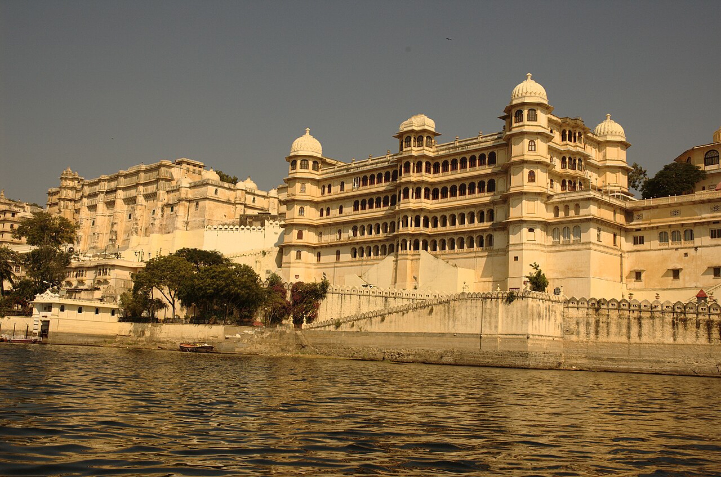 Udaipur’s City Palace above Lake Pichola